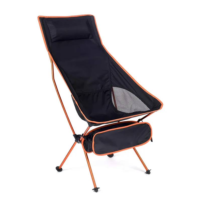 Vad är skillnaden mellan en strandstol och en gräsmatta stol?